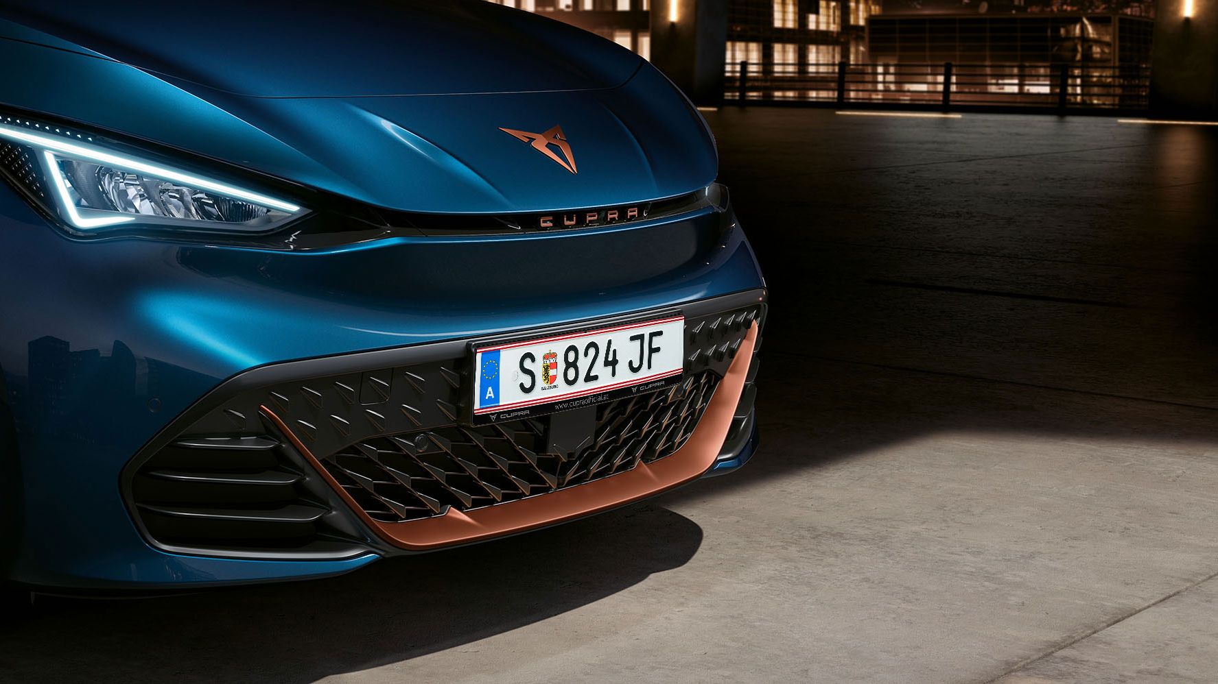 Imagebild zum CUPRA Navi-Update-Heckansicht eines CUPRA